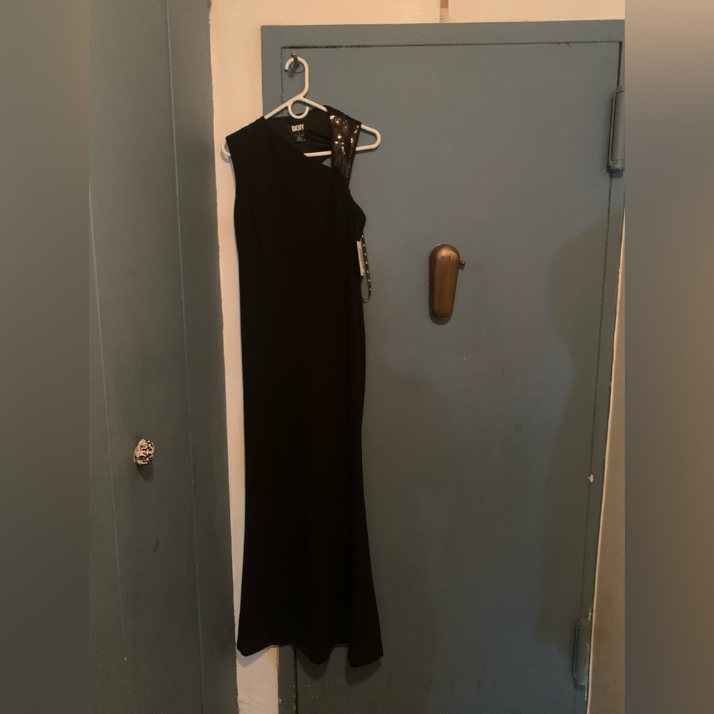 Dkny long black maxi dress size 8